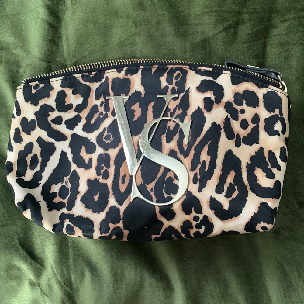 Makeup bag